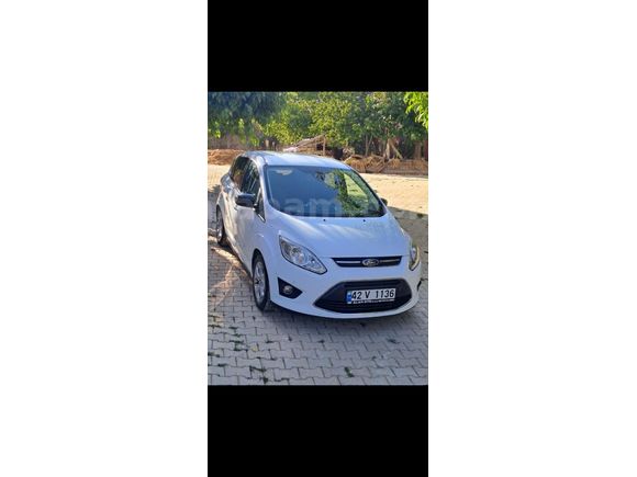 Exper raporlu Ford C-max 1.6 TDCİ trend 2013 model 124 bin km'de l
