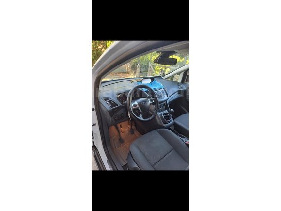 Exper raporlu Ford C-max 1.6 TDCİ trend 2013 model 124 bin km'de l