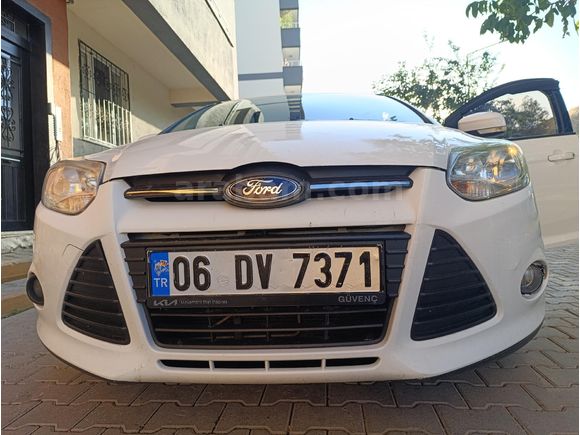 Sahibinden Ford Focus 1.6 Ti-VCT Trend X 2012 Model