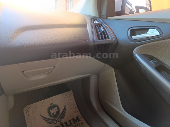 Sahibinden Ford Focus 1.6 Ti-VCT Trend X 2012 Model