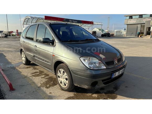 Sahibinden Renault Scenic 1.6 RXE 2000 Model