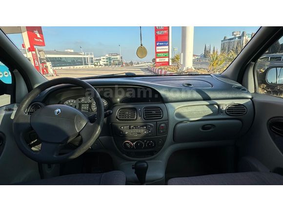 Sahibinden Renault Scenic 1.6 RXE 2000 Model