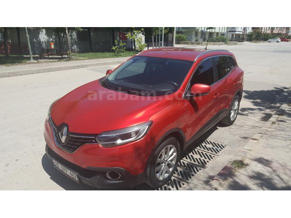 Sahibinden Renault Kadjar 1.2 TCe Touch 2016 Model  172.000 km Kırmızı