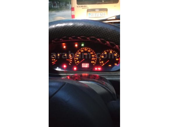 Sahibinden Renault Megane 1.6 RTE 1998 Model