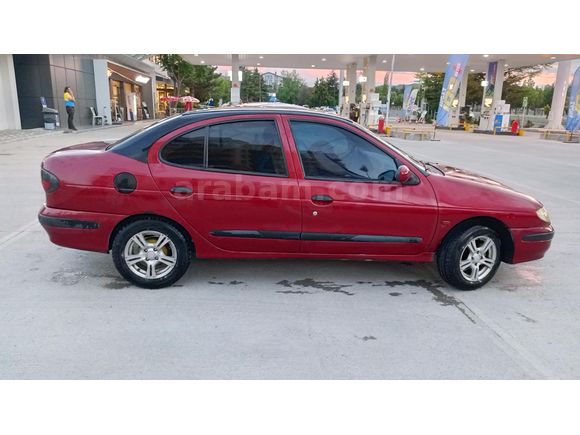 Sahibinden Renault Megane 1.6 RTE 1998 Model