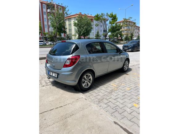 Sahibinden Opel Corsa 1.4 Twinport Active 2014 Model