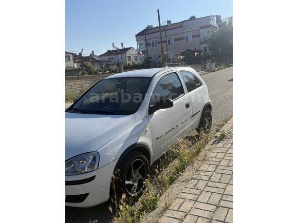 Sahibinden Opel Corsa 1.3 CDTI Cosmo 2005 Model 