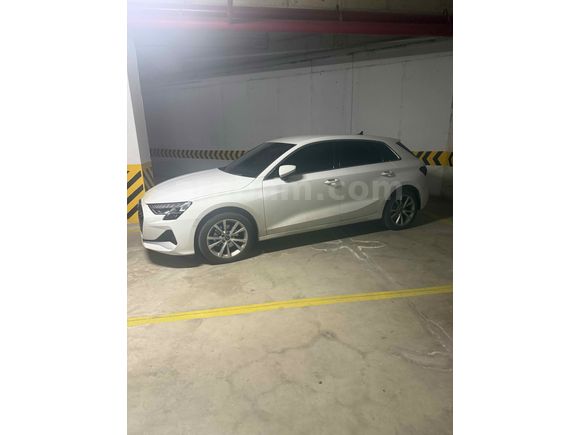 Audi A3 Sportback 35 TFSI Advanced 2025