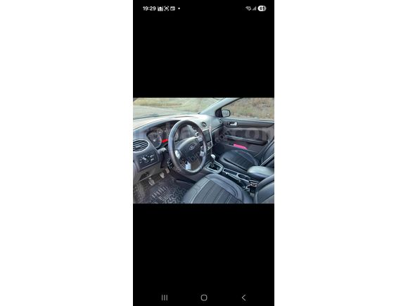Sahibinden Ford Focus 1.6 Ghia 2006 Model 