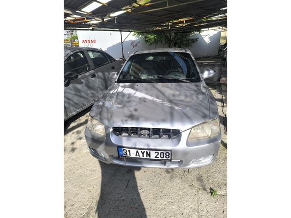 Sahibinden Hyundai Accent 1.3 LX 2000 Model İzmir