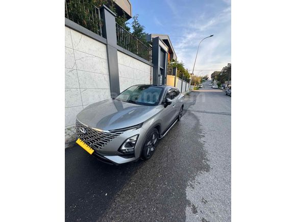 Sahibinden Chery Omoda 5 Pro 1.6 T-GDI Intelligent 2025 Model  6.000 km Gri (Gümüş)