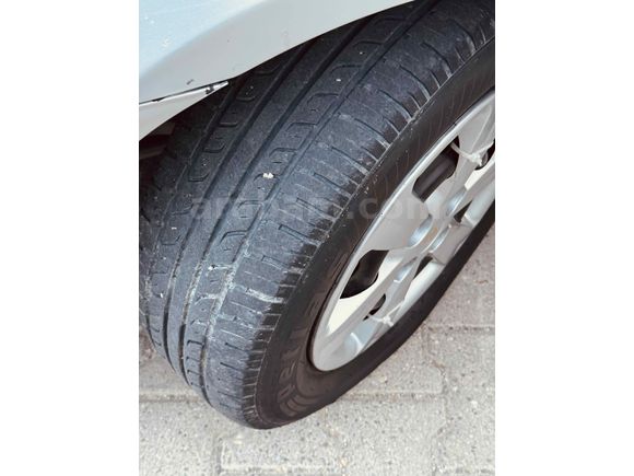 Sahibinden Hyundai Accent Era 1.4 Mode 2011 Model 