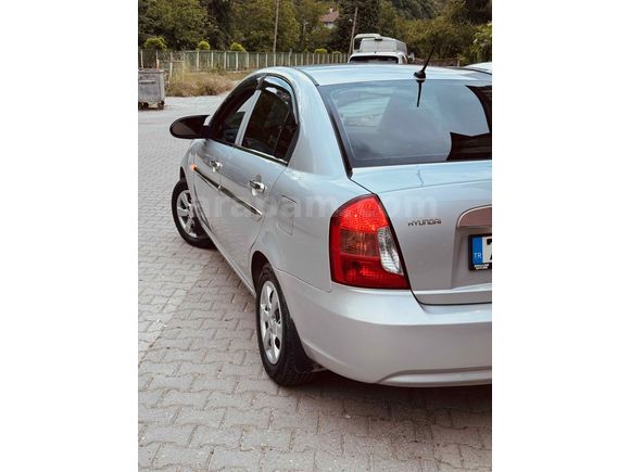 Sahibinden Hyundai Accent Era 1.4 Mode 2011 Model 