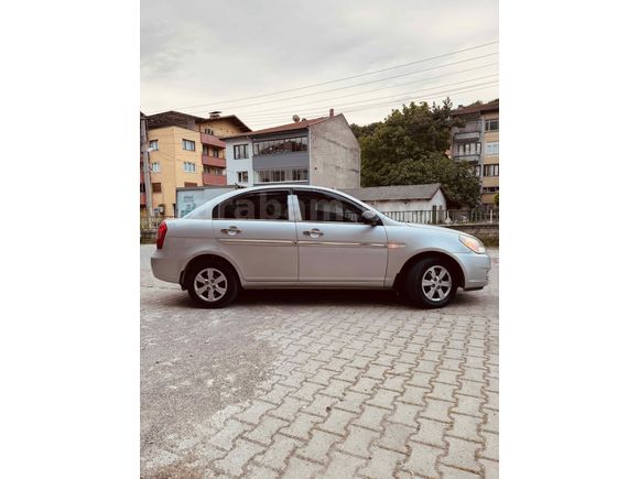 Sahibinden Hyundai Accent Era 1.4 Mode 2011 Model 