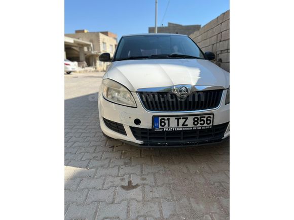 Sahibinden Skoda Fabia 1.2 Ambition 2014 Model  232000 km Beyaz