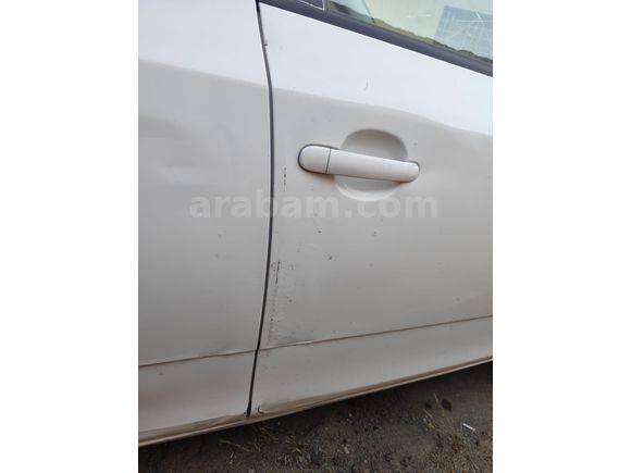 Sahibinden Skoda Fabia 1.2 Ambition 2014 Model  232000 km Beyaz