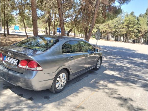 Sahibinden Honda Civic 1.6i VTEC Dream 2010 Model
