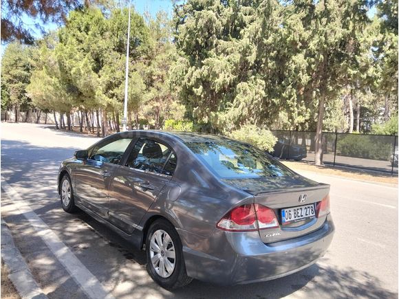 Sahibinden Honda Civic 1.6i VTEC Dream 2010 Model