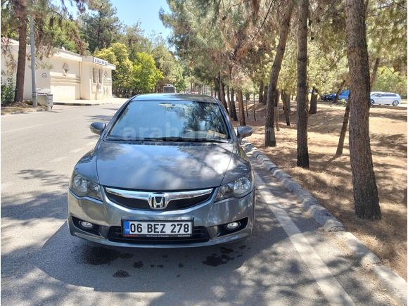 Sahibinden Honda Civic 1.6i VTEC Dream 2010 Model