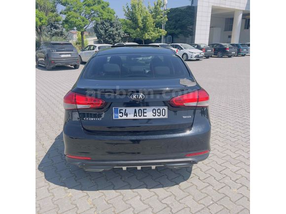 Sahibinden Kia Cerato 1.6 CRDi Concept Plus 2016 Model 