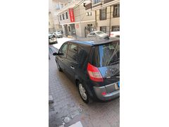 Sahibinden Renault Scenic 1.6 Dynamique 2005 Model  258.000 km Siyah