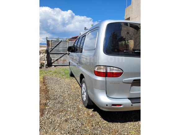 Sahibinden Hyundai Starex 2.5 CRDI Space 140 BG 2006 Model
