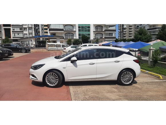 Sahibinden Opel Astra 1.4 T Dynamic 2017 Model  96.500 km Beyaz