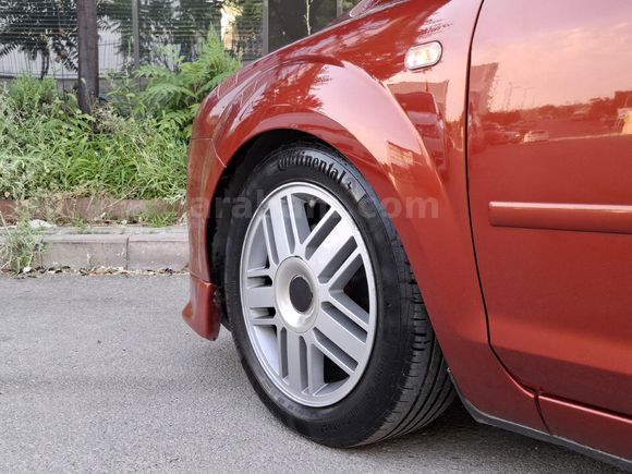 Sahibinden Ford Focus 1.6 Ghia 2006 Model