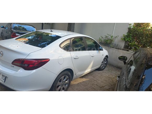 Sahibinden Opel Astra 1.6 CDTI Design 2017 Model  209.000 km Beyaz