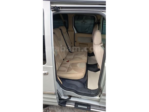 Sahibinden Ford Tourneo Connect 110PS 2012 Model
