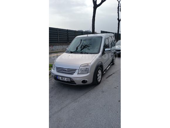 Sahibinden Ford Tourneo Connect 110PS 2012 Model