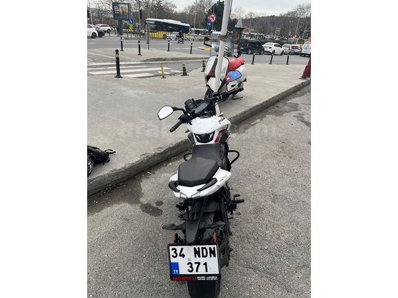 2500 km Bajaj Pulsar NS 200 UG
