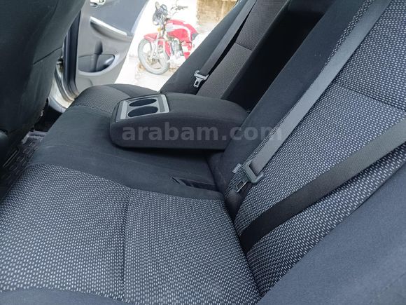 sahibinden temiz kullanılmış Toyota