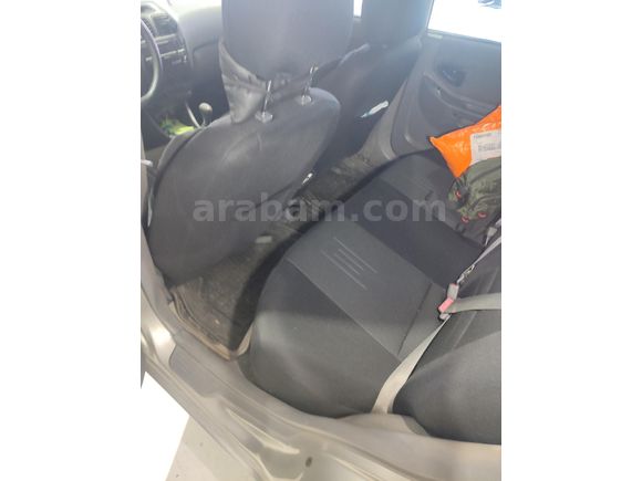 Sahibinden Hyundai Accent 1.5 CRDi Admire 2005 Model İstanbul 254.000 km Gri