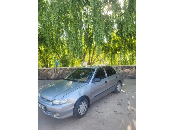 Sahibinden Hyundai Accent 1.3 LS 1998 Model