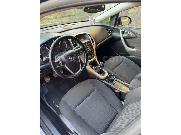 Sahibinden Opel Astra 1.4 T Enjoy Plus 2011 Model