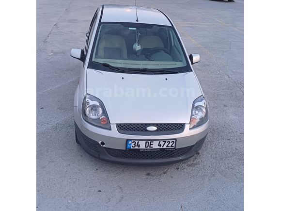 Sahibinden Ford Fiesta 1.6 Comfort 2006 Model  144.000 km Gri (Gümüş)