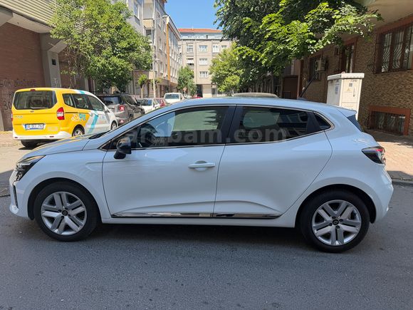 Sahibinden Renault Clio 1.0 TCe Evolution 2024 Model 