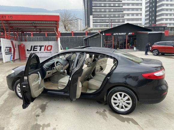 Sahibinden Renault Fluence 1.5 dCi EN DOLUSU  Privilege 2011 Model 