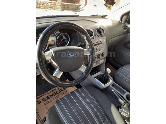 Sahibinden Ford Focus 1.6 TDCi Trend X 2009 Model