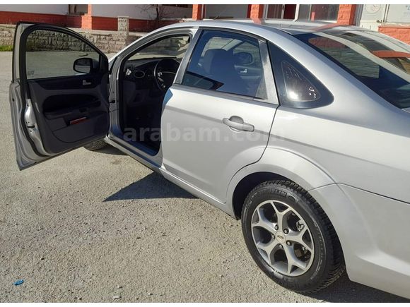 Sahibinden Ford Focus 1.6 TDCi Trend X 2009 Model
