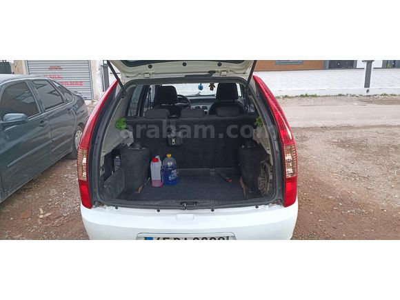 TÜRKİYE DE TEK 2011 MODEL