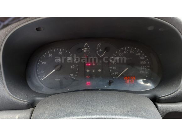 Sahibinden Renault Clio 1.4 RNA 2000 Model