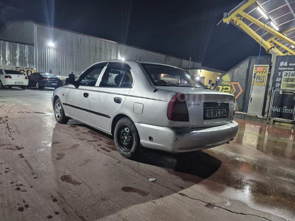 Sahibinden Hyundai Accent 1.3 LX 2000 Model