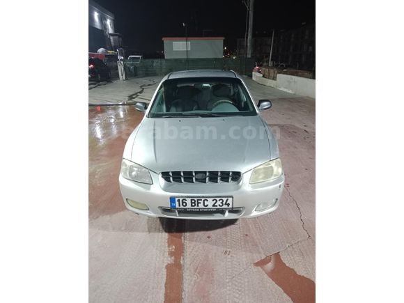 Sahibinden Hyundai Accent 1.3 LX 2000 Model