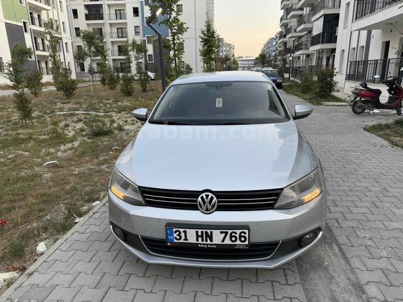 Sahibinden Volkswagen Jetta 1.6 TDi Comfortline 2013 Model 