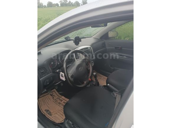 Sahibinden Hyundai Accent Era 1.5 CRDi Style 2009 Model