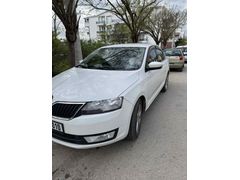 Sahibinden Skoda Rapid 1.4 TDI GreenTec Style 2015 Model  185.000 km Beyaz