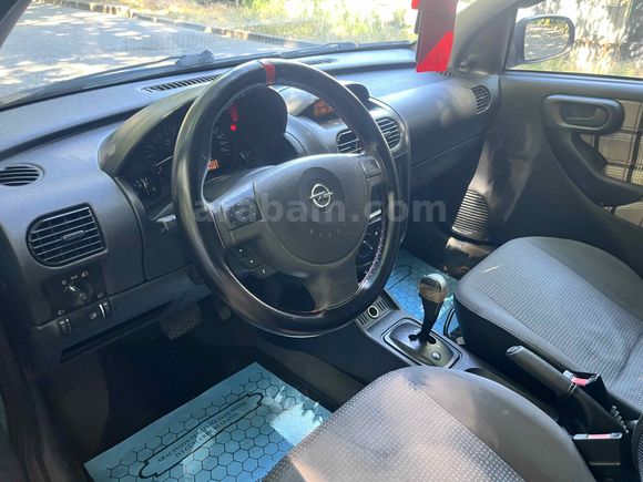  Opel Corsa 1.0 Eco Club 2003 Model 
