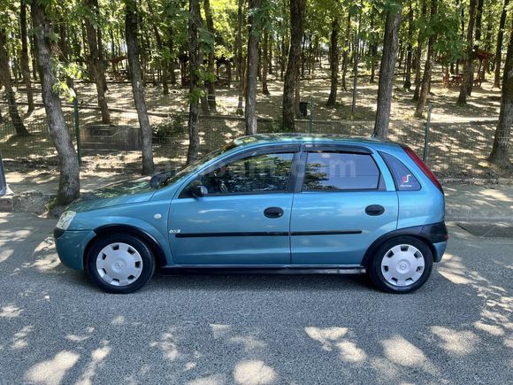  Opel Corsa 1.0 Eco Club 2003 Model 